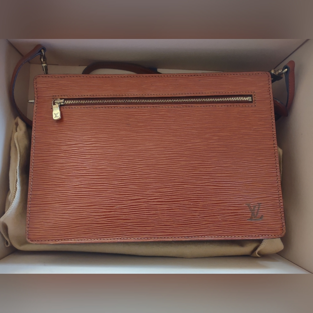 Louis Vuitton Enghien